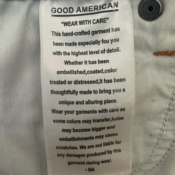 Good American Good Legs Crop Studded Split Hem Jeans Size 2/26 - Picture 13 of 13